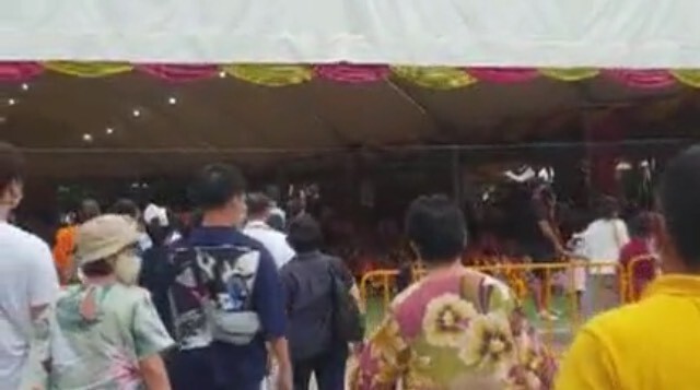 เงินสะพัดกว่า300ล้าน   ชาวบ้านแห่ขอพร "ไอ้ไข่ วัดเจดีย์"
