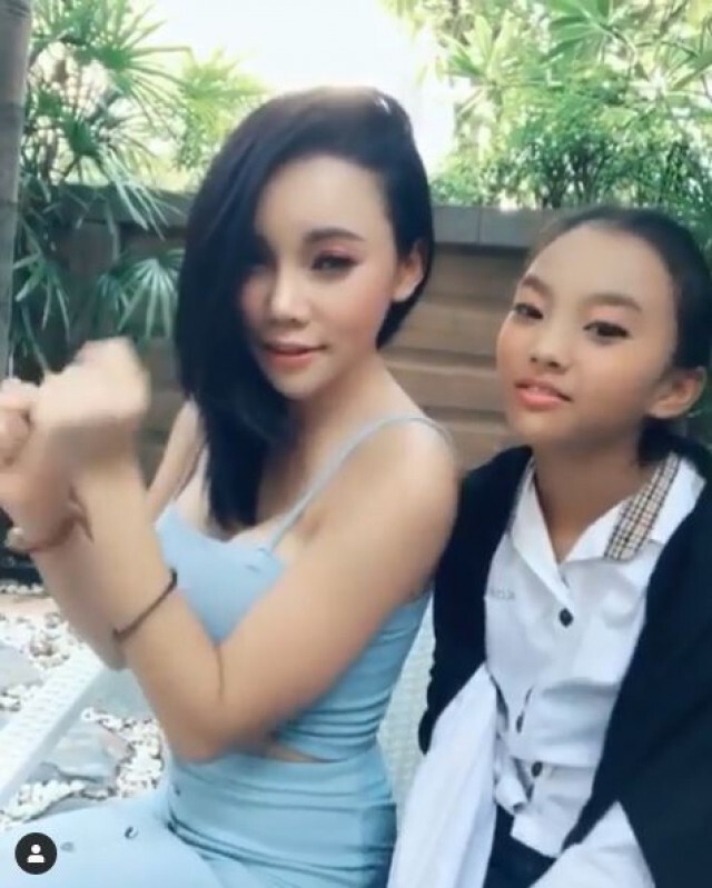 'เอ็มมี่ แม็กซิม'ทุ่มสุดตัวเพื่อลูกได้เรียน