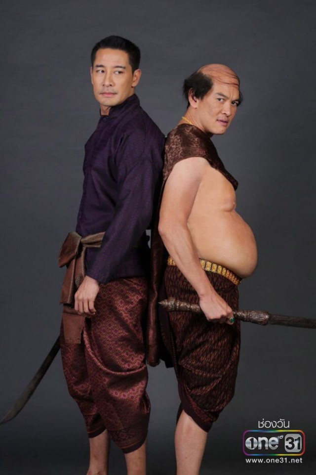 แฟนๆตกใจ \'ชาคริต แย้มนาม\' กลายร่างเป็น \'ขุนช้าง\' หัวล้านพุงพลุ้ย
