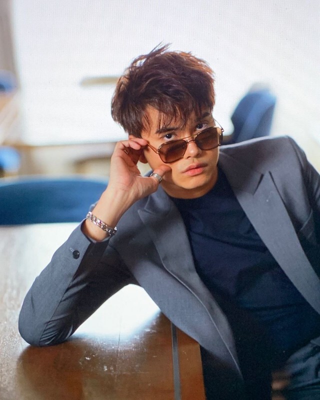 "นนท์-ธนนท์" ล้มแขนหัก!