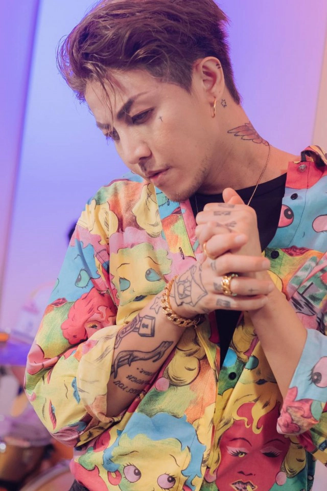 "พีช พชร"โดดเล่น เอ็มวี The Mousses ประเดิมซิงเกิลใหม่ "Cosplay"