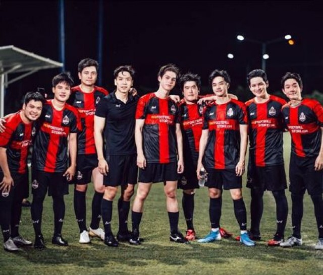 'ไบร์ท วชิรวิชญ์'ดามเมจพุ่ง หล่อทะลุชุดบอล