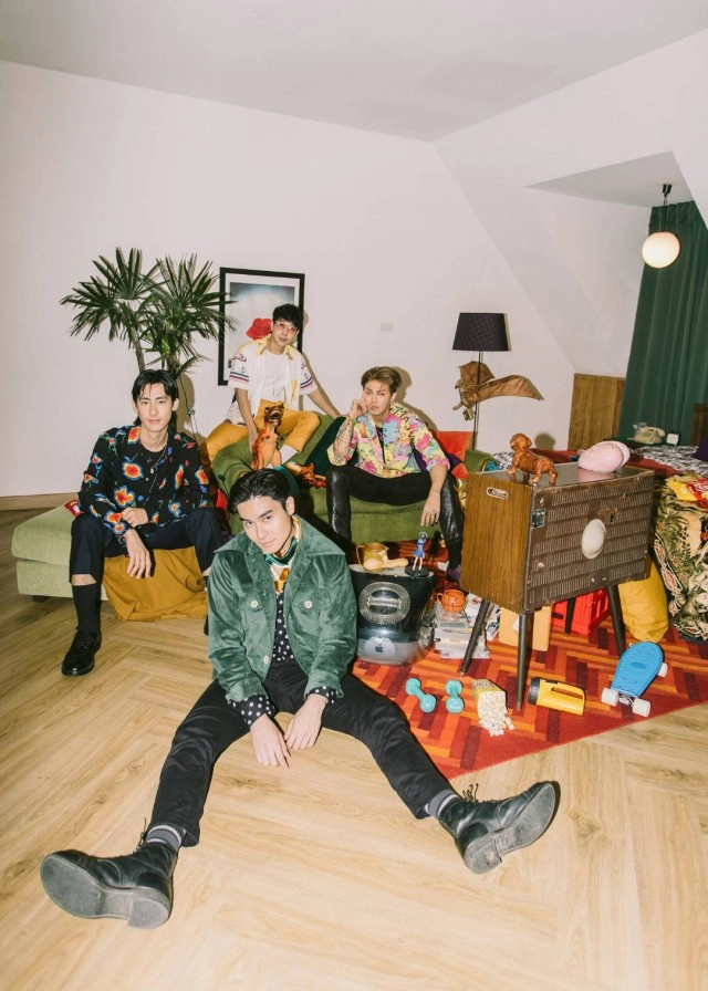 "พีช พชร"โดดเล่น เอ็มวี The Mousses ประเดิมซิงเกิลใหม่ "Cosplay"