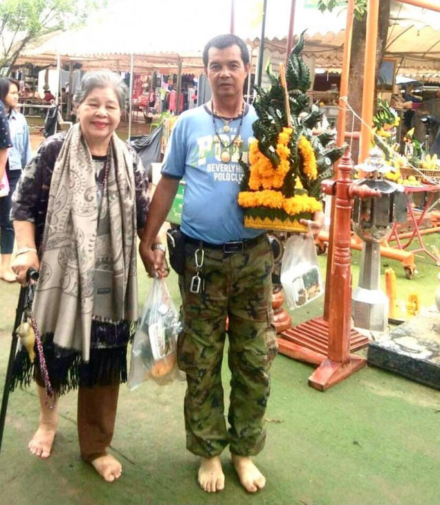 ส่งกำลังใจ "ป้าเขียด นภาพร" นักแสดงอาวุโส หลังชักหมดสติ หามส่งรพ. ติดเชื้อในกระแสเลือด