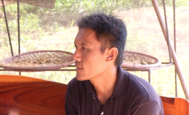 ชาวบ้านแฉพ่อชมพู่ เคยขับรถชนคนดับ ติดยา ความจริงค่อยๆโผล่