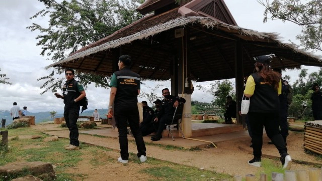 รื้อแล้วรีสอร์ท​ "ม่อนแจ่ม"