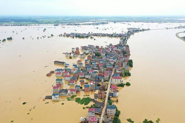 จีนประเมินค่าเสียหายน้ำท่วม รวมแล้วกว่า 3.6 แสนล้านบาท