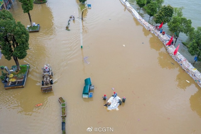 จีนประเมินค่าเสียหายน้ำท่วม รวมแล้วกว่า 3.6 แสนล้านบาท