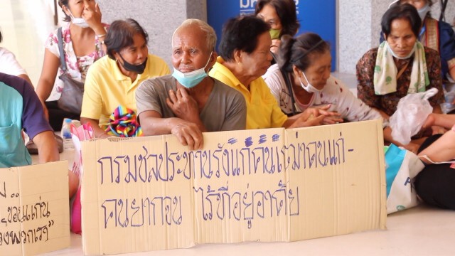 ตา-ยายระทม รับชะตากรรมถูกกรมชลฯฟ้องไล่ที่