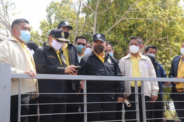"บิ๊กป้อม"ลงพื้นที่พิจิตรเร่งรัดขุดลอกบึงสีไฟ