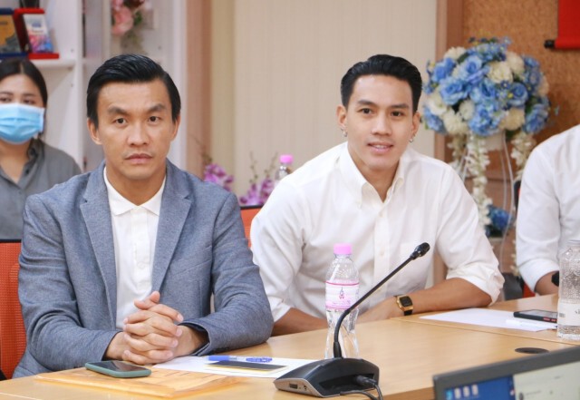 สินทวีชัย เรียนต่อ ป.โท ตาม ลีซอ หวังพัฒนาวงการฟุตบอลไทย