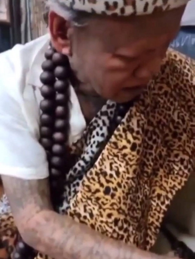 เสน่ห์มนต์ดำ..ผัวรัก ผัวหลง มาแล้ว.!