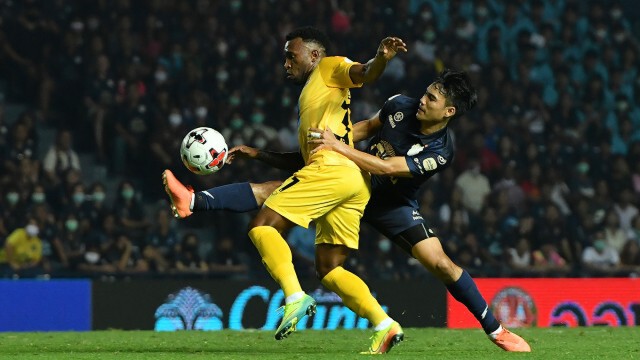 ส.บอล-ไทยลีก หารือวางโปรแกรมใหม่ แข่งจบภายในปีนี้