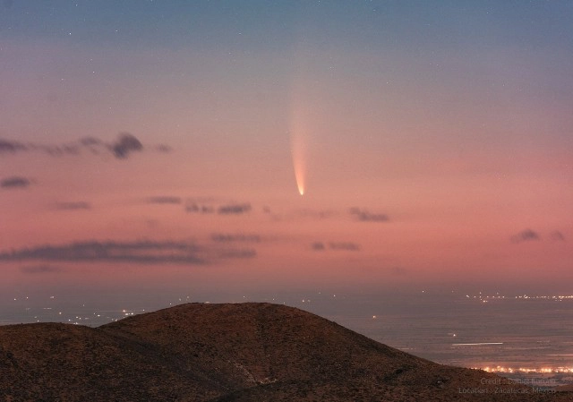 ดาวหางนีโอไวส์โคจรใกล้โลกสุดในรอบ7พันปี ทั่วโลกแห่ชมความงาม