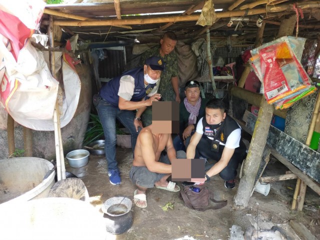 รวบ "เตี้ยโจ๊กไปรษณีย์" นำยาบ้ามาขายให้กับเยาวชนและผู้ใช้แรงงาน