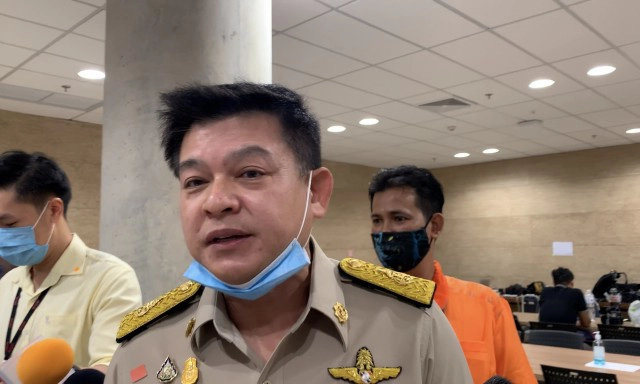 "สิระ"เตรียมแก้บนไข่ไก่9,000ฟองหลัง4กุมารลาออก