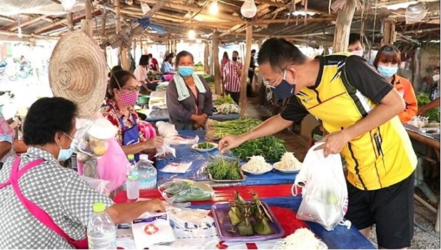 ภาพประทับใจพ่อบักตาวผู้ว่าฯน้ำดี เห็นแล้วไม่สงสัย อยู่ที่ไหนก็มีแต่คนรัก