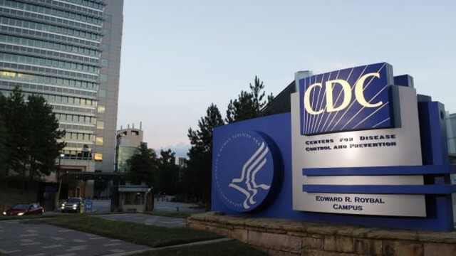 รัฐบาลทรัมป์คุมข้อมูลโควิด-19 แทน CDC ส่อหวังผลการเมือง