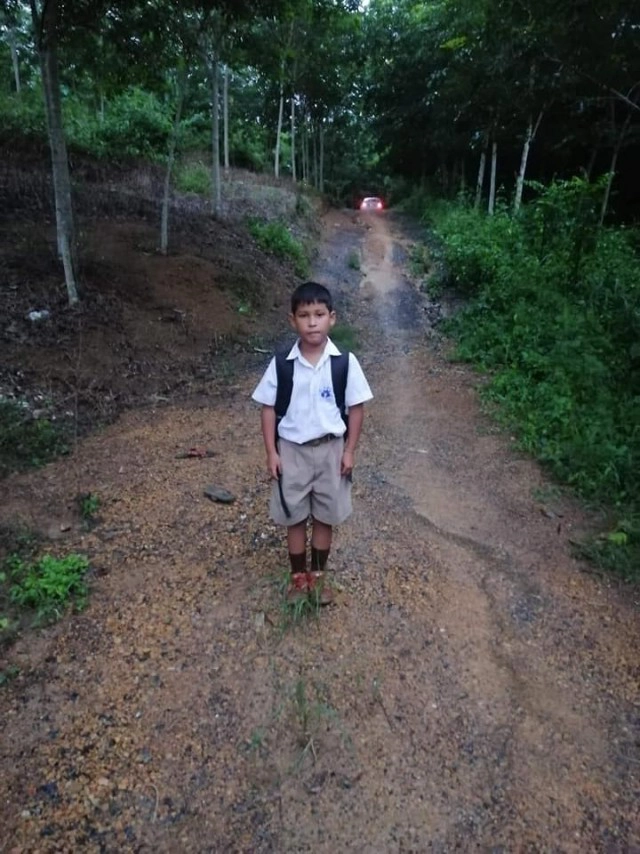 ด.ช.ตะวัน เด็กดีไม่ถูกทิ้ง พลังโซเชียลเป็นผล ไม่ต้องเดินเท้าข้ามภูเขาอีก