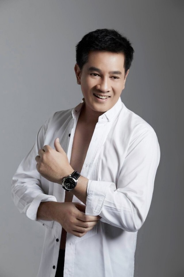 ซูมกันให้ชัดๆ หน้าใหม่"ต้น จักรกฤษณ์" ในวัย 51 ปี หล่อขึ้นดูเด็กลงมาก