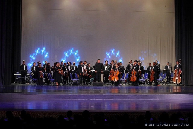 เฉลิมพระเกียรติ'ในหลวง ร.10' กรมศิลป์ฯ เปิดการแสดงชมฟรี!!