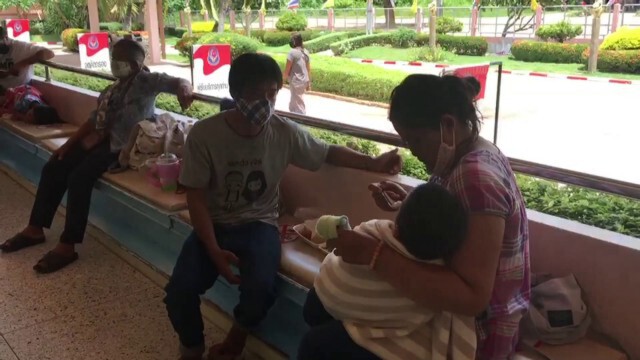 หามนักเรียนกว่า 30 ราย ส่ง รพ. พบไข้สูงอาเจียนท้องร่วง