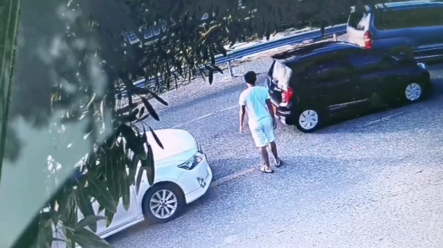 ดีที่มีกล้อง สาวโพสต์ขับรถอยู่ดีๆ โดนคันหน้าถอยชน 2 ครั้ง ซ้ำโดนอ้างความรับผิดชอบใส่ร้ายหลายกระทง