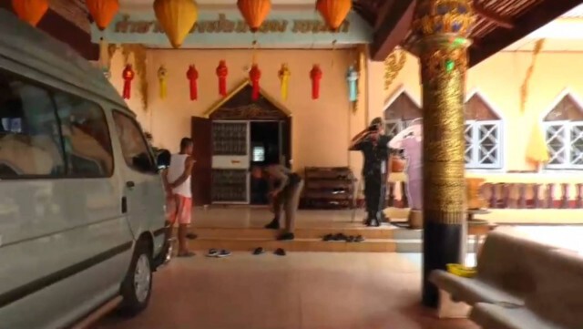 หนุ่มใหญ่อ้างทำบุญ-ฉกเงินวัด