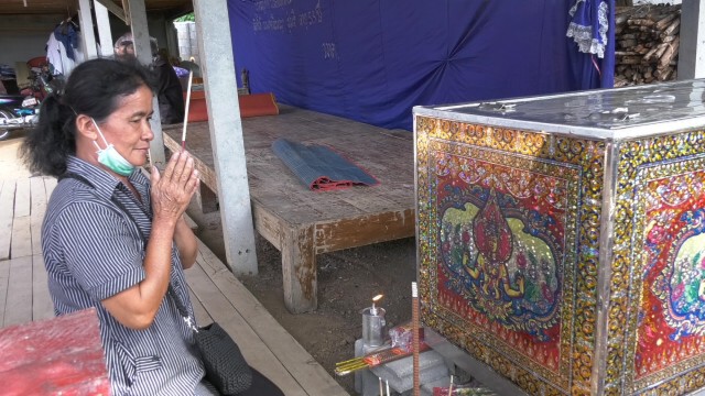 ลุงซึมเศร้าคิดถึงลูกเพิ่งตาย-จ่อขมับดับ
