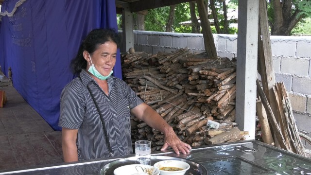 ลุงซึมเศร้าคิดถึงลูกเพิ่งตาย-จ่อขมับดับ