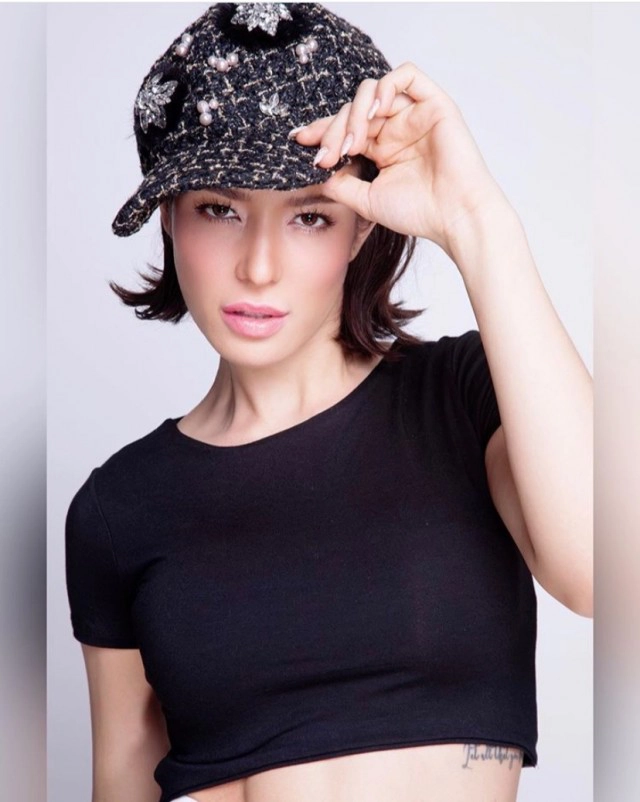 ‘ซูซี่ สุษิรา’ อวดภาพถ่ายสุดเซ็กซี่โชว์เรือนร่างสุดแซ่บ