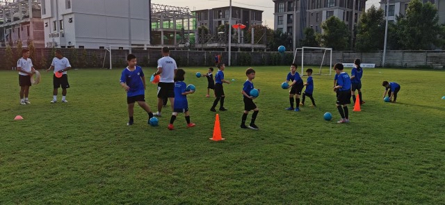 โอเจอารีน่าผนึกดีเอ็กซ์ฯเป้าหมายปั้นเยาวชนเป็นนักเตะอาชีพ