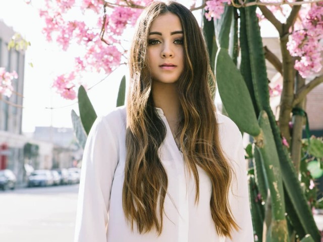 "Funny" ซิงเกิลใหม่จาก'DJ Zedd' ที่มากับน้ำเสียงใสๆของ 'Jasmine Thompson'
