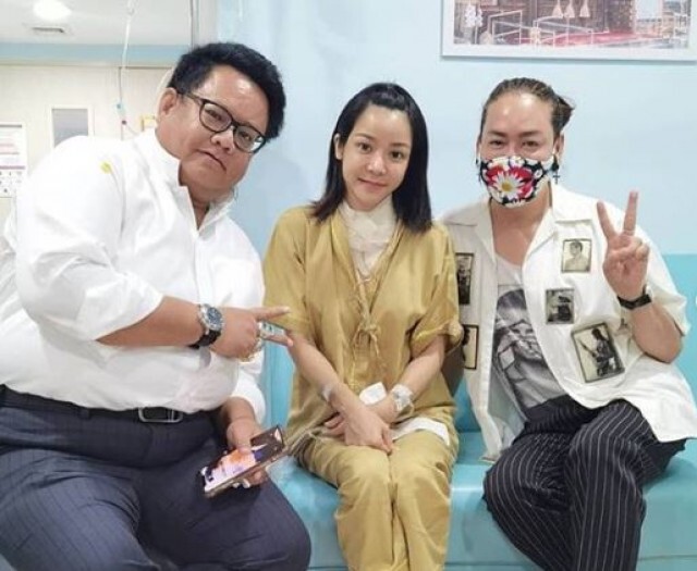 ชาวเน็ตแห่ให้กำลังใจ "นุ๊ก สุทธิดา"