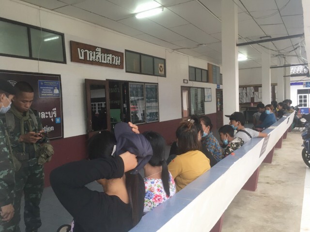 จับขนแรงงานเถื่อนเข้าไทย 18 ราย เสนอจ่ายสินบน 70,000 บาท