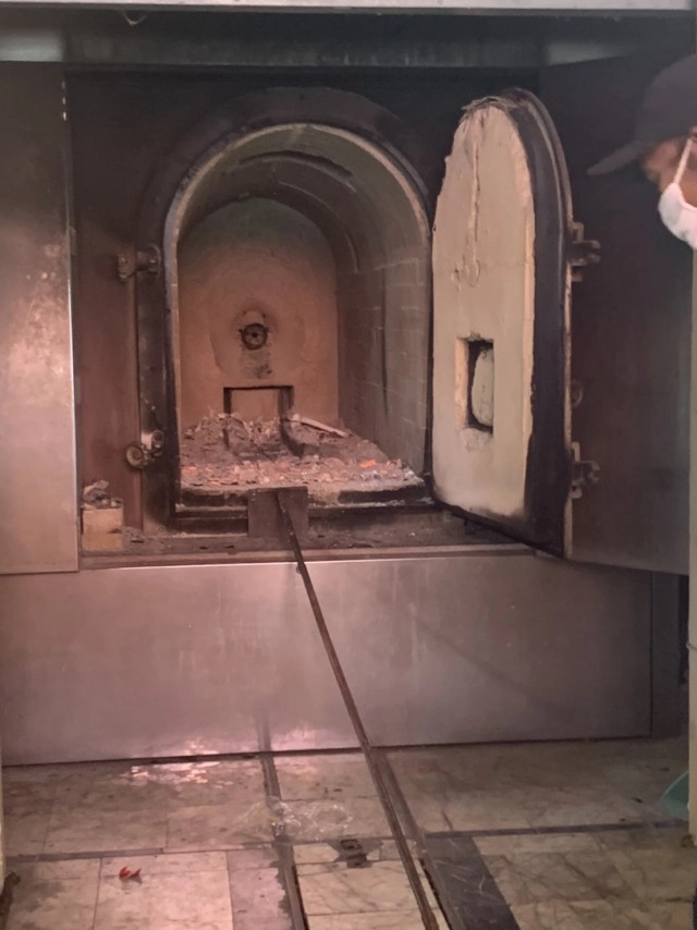 เผาร่าง "ซีอุย" ปิดตำนานมนุษย์กินคน