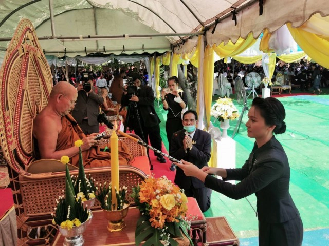 ‘ต่าย อรทัย’ สุดอาลัยส่งยายขึ้นสวรรค์