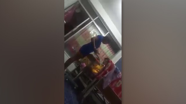 ลูกจ้างคนดูแลแม่ป่วยติดเตียง ลับหลังตะคอกใส่หน้าสารพัด