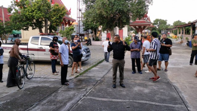 เมรุวัดบางละมุงระเบิดสัปเร่อ เจ็บสาหัส