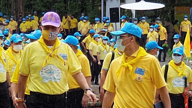 นายกฯฝากเยาวชน "ทุกคนคือคนไทย"