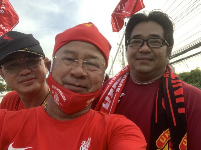 นายอำเภอหัวหิน ร่วมทัพ"หงส์แดง"ฉลองแชมป์พรีเมียร์ลีก
