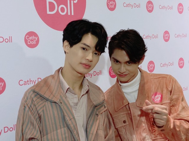 ฟินสุดๆ "ไบร์ท- วิน"  ออกงานคู่ แจกความสดใสให้แฟนคลับ