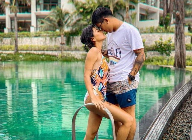 ‘สายป่าน’ อวดหุ่นแซ่บใส่ชุดว่ายน้ำไฮคัทเว้าสูงม๊าก