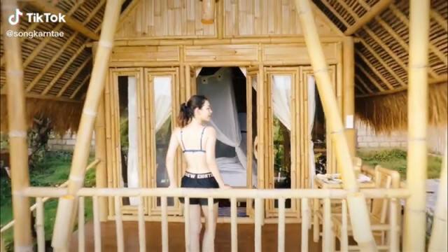 "สงกรานต์" โชว์หวาน "แมท" โพสต์คลิปเที่ยวบาหลี มีแมทยืนอวดแผ่นหลัง