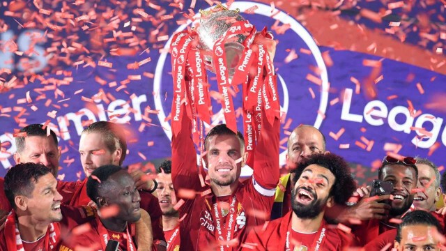 หงส์ จัดเต็มทิ้งทวนนัดสุดท้าย ผี เต็มสูบแย่งพื้นที่ท็อปโฟร์