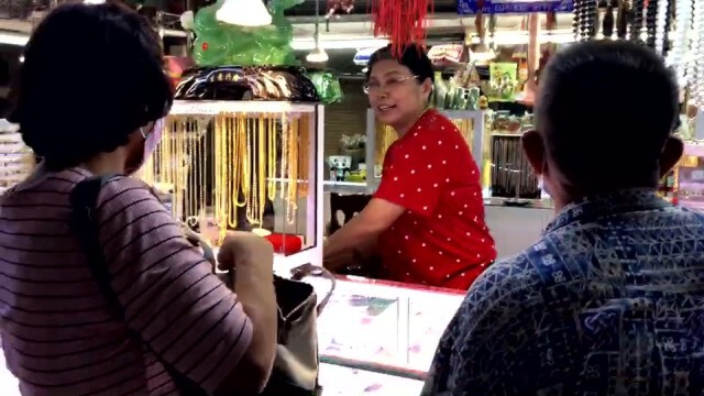 ตลาดริมเมยชายแดนไทย-เมียนมากลับมาคึกคัก