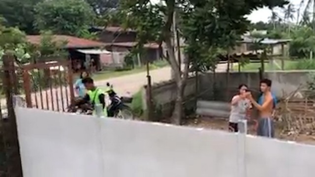 ลูกชายโพสต์แม่ทะเลาะกับญาติ ถืออีโต้มาทำร้าย ลั่นใครผิดใครถูก