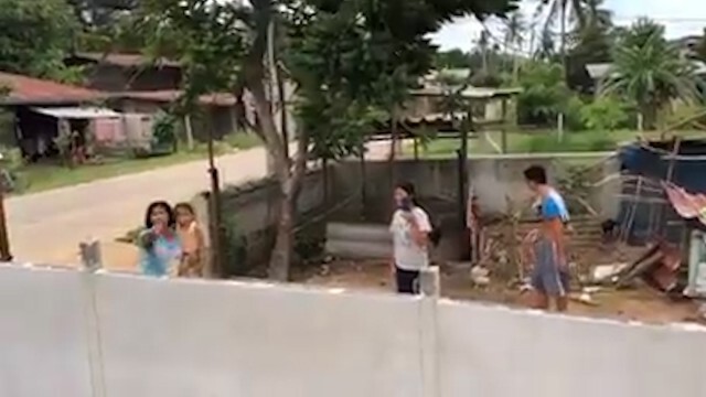 ลูกชายโพสต์แม่ทะเลาะกับญาติ ถืออีโต้มาทำร้าย ลั่นใครผิดใครถูก
