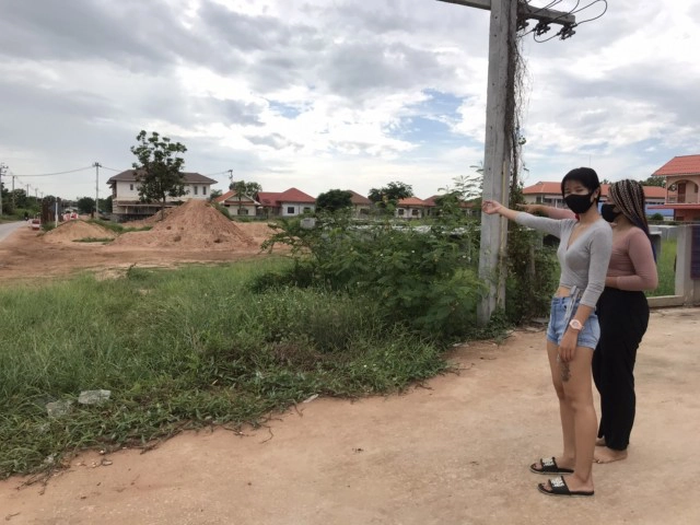 สาวผวาอดีตแฟนโพสต์ภาพปืนและตามข่มขู่