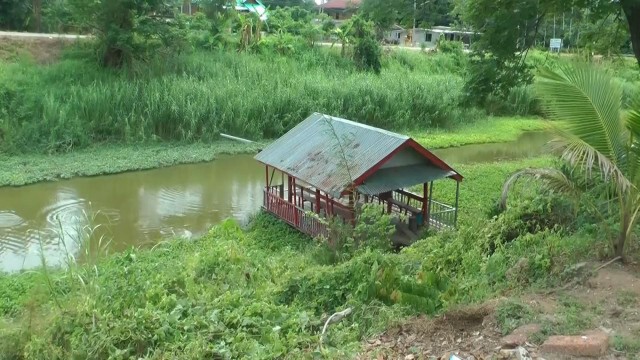 แม่น้ำพิจิตรสายเก่าแห้งขอด-กระทบปลาหน้าวัด